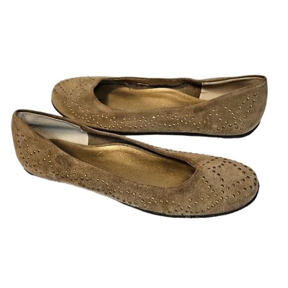 🌹Vaneli Studded Flats sz 8.5 Narrow - Picture 3 of 8